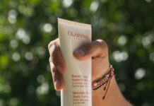 “자외선 차단은 여름에만?”… 365일 피부를 지키는 진짜 루틴 Clarins cream soft-tube