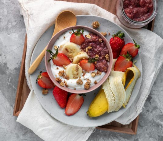 “만성피로, 내 몸이 보내는 신호… 생활 속 작은 변화로 극복” sliced fruits on white ceramic plate